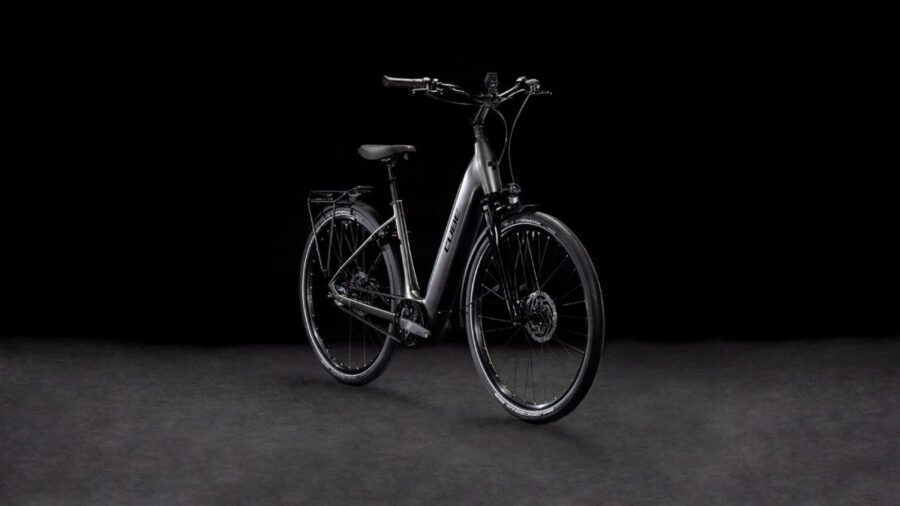 Cube Van &euro;3199 voor &euro;2399! SUPREME SPORT HYBR 2024