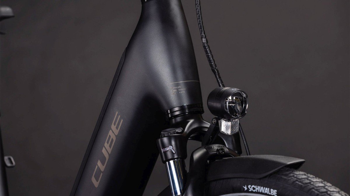 Cube SUPREME HYBRID COMFORT PRO 600 2026 - Afbeelding 2