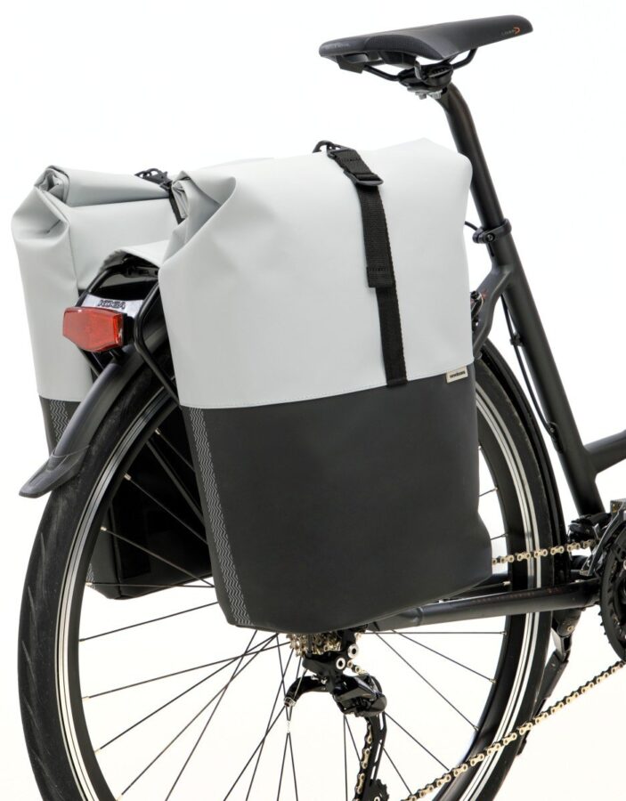 New Looxs Doppelpacktasche Nyborg hellgrau / schwa